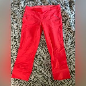 Athleta crop leggings